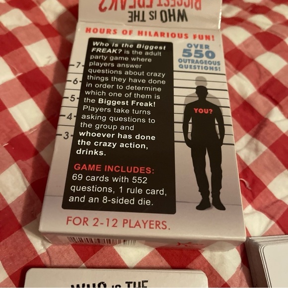 Who's The Biggest Freak? - Adult Party Drinking Card Game - Picture 4 of 5